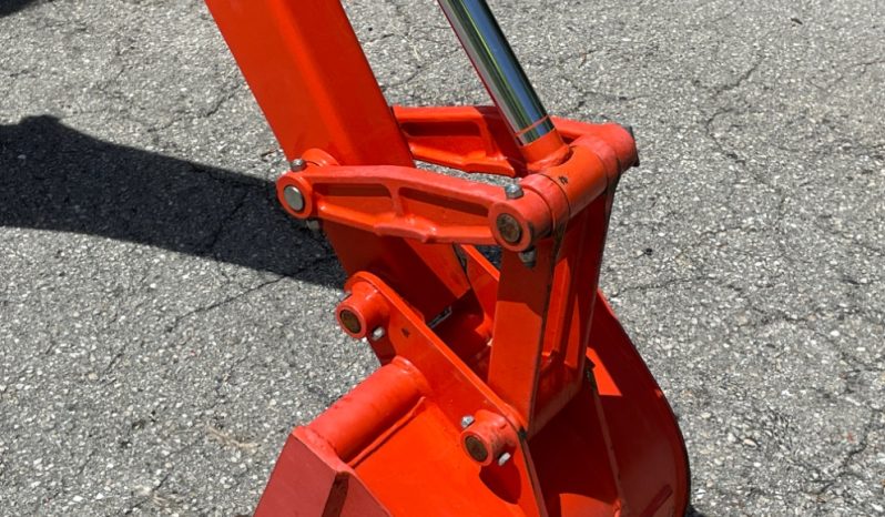 2018 KUBOTA L3901HST full