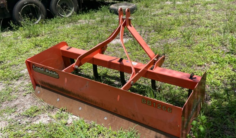 2018 KUBOTA L3901HST full